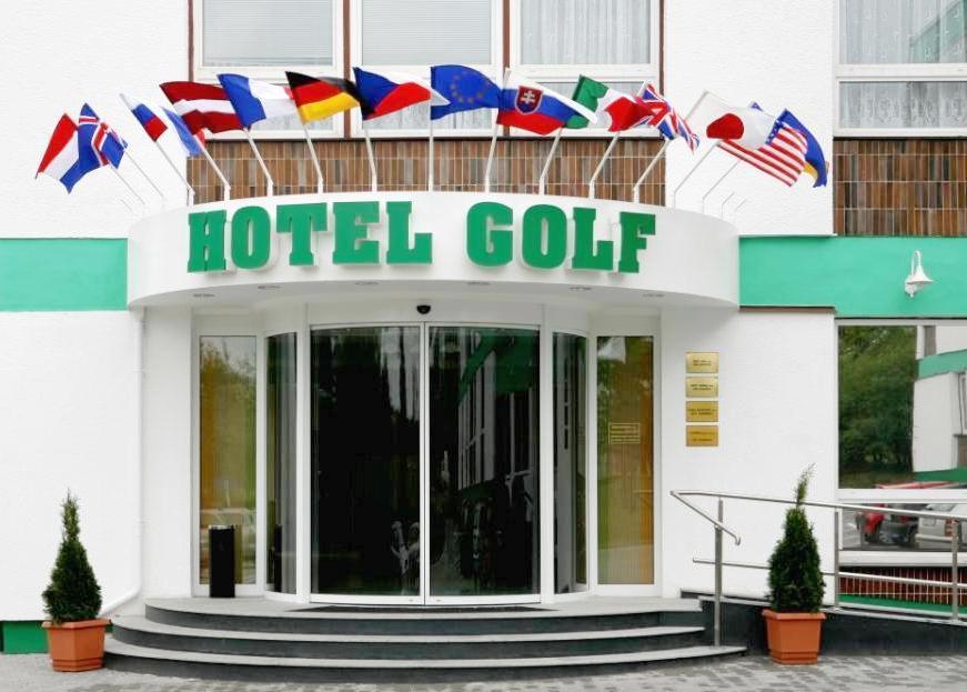 Otel Golf Prag